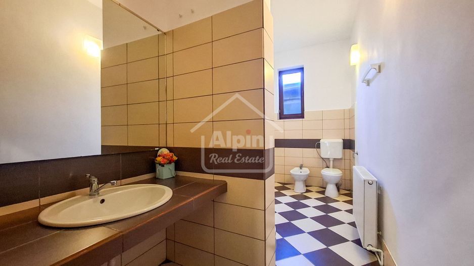 Spatiu Birouri I Semicentral - Poză 14