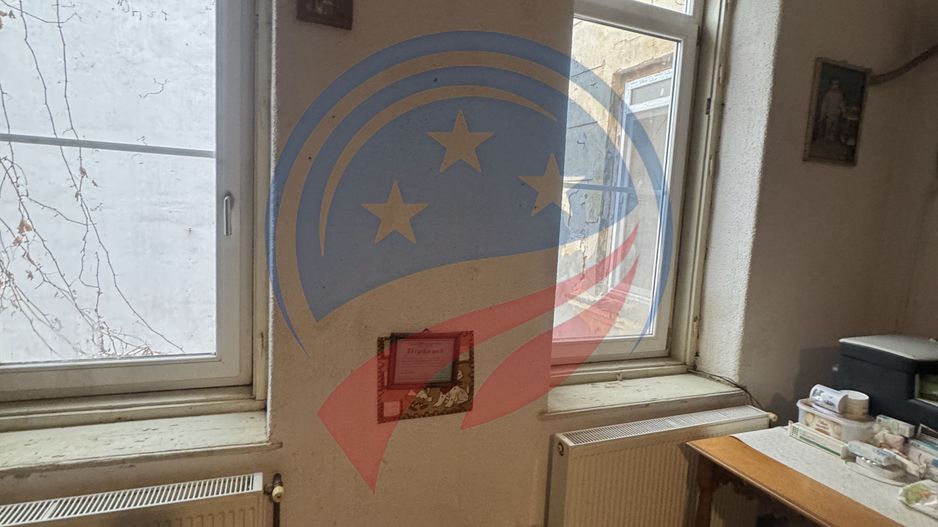 Casă ultracentrală, stradală – ideală pentru birouri sau spațiu comercial - Poză 5