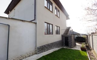 Vânzare, casă individuală, 2 nivele, str. Fructelor, or. Ialoveni. - Poză 3