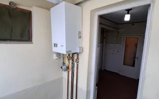 Etaj 2,  str Aries -Spitalul Judetean 3 camere - Poză 19