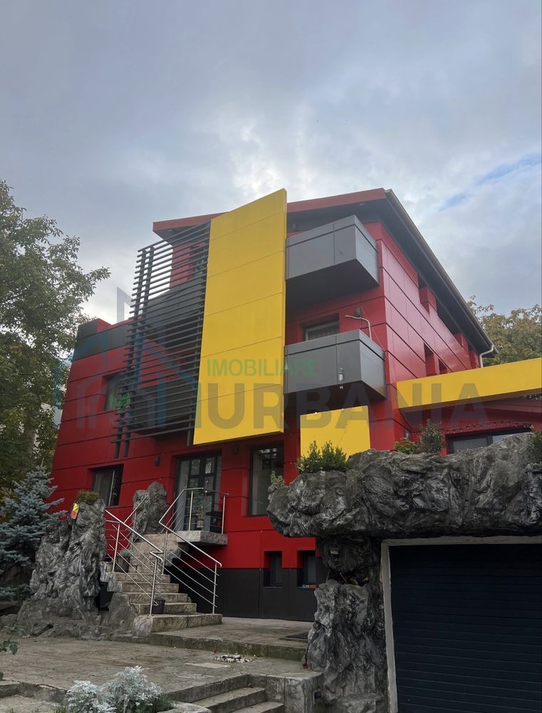 Inchiriez Vila Bucium - Poză 1