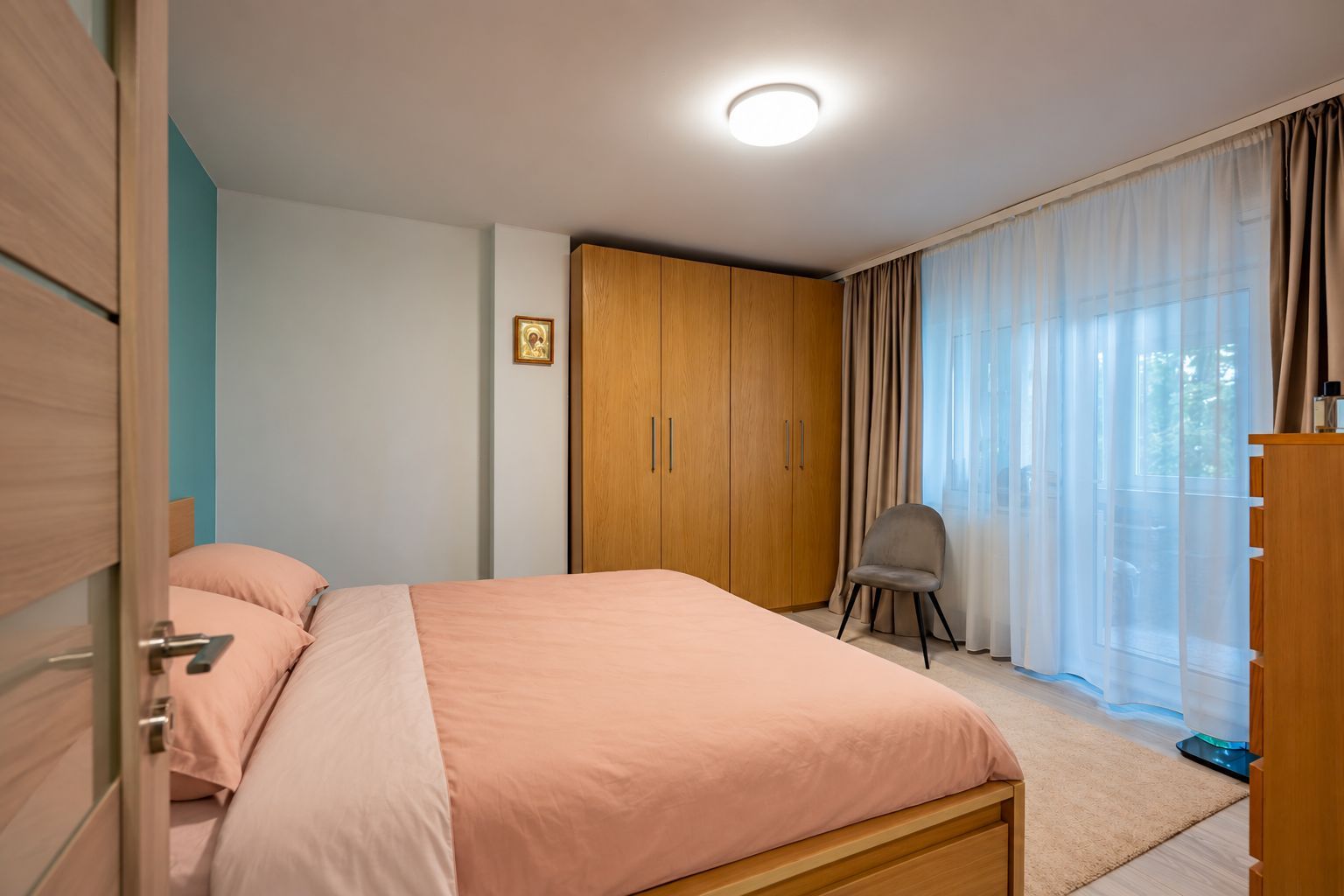 3 camere | Faleză Nord | 160 m de plajă | 75 mp utili - Poză 5