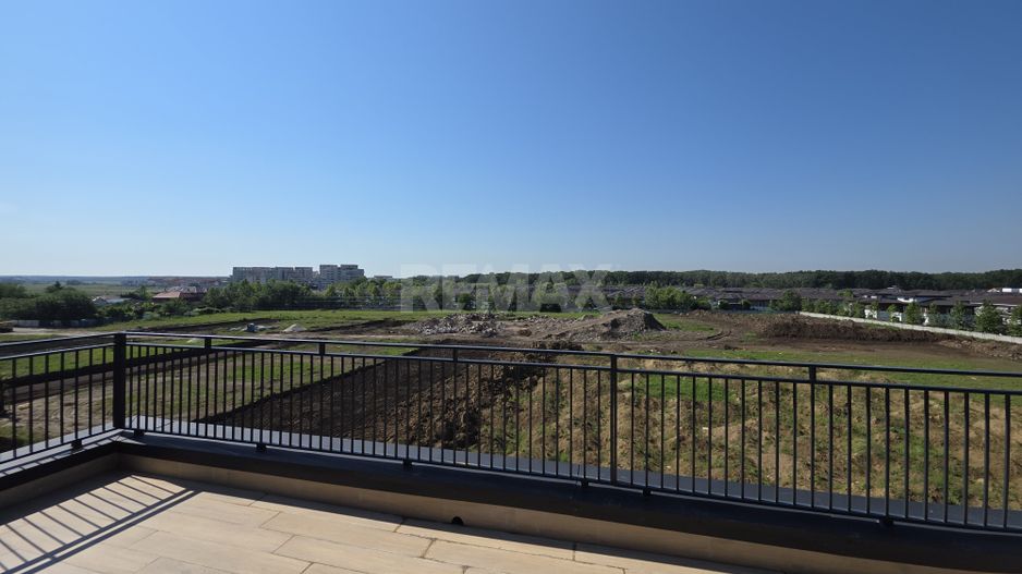 Apartament cu 2 camere în București, Pipera, România - Poză 13