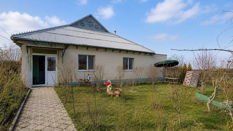 Cahul – Casă 3 Camere + Living | 139 m² | Teren 7.7 ari + Garaj | 95.000 € - Poză 4