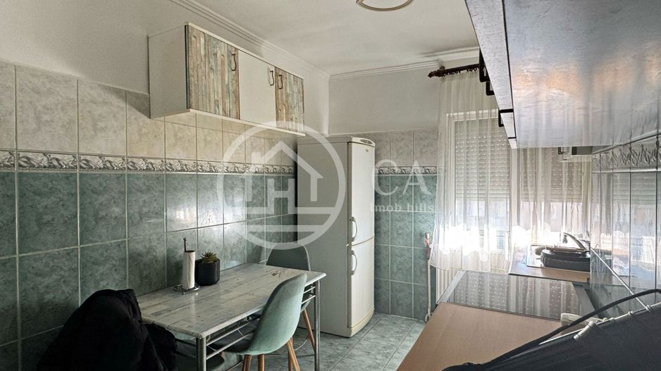 Apartament de vânzare cu 2 camere tip X în zona Rogerius, Oradea - Poză 6