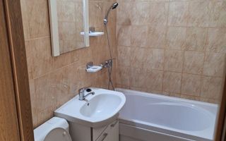 Garsoniera Nicolina 1, mobilata complet, renovata recent, libera - Poză 6