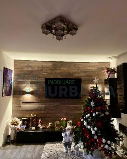 [#] Podu Roș - 2 camere - 50m2 - etaj 3/4 - Poză 1