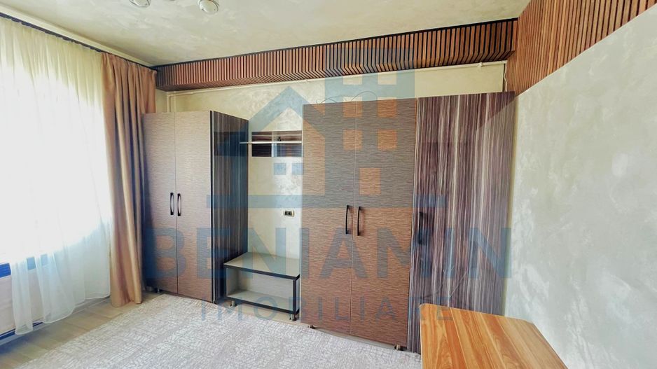 Garsoniera-Etaj2-Triaj-Mobilata-Utilata-Parcare-Gaze-Disponibila Acum - Poză 3