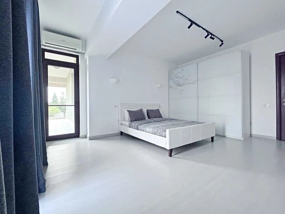 4 camere decomandate, 160mp, lângă Herăstrău, parcare inclusă - Poză 4