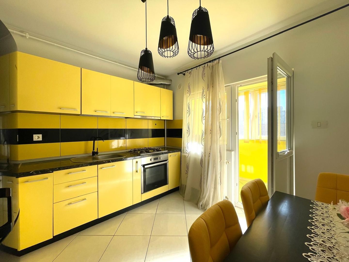 Apartament 3 camere zona Soarelui - 97.000 - Poză 5