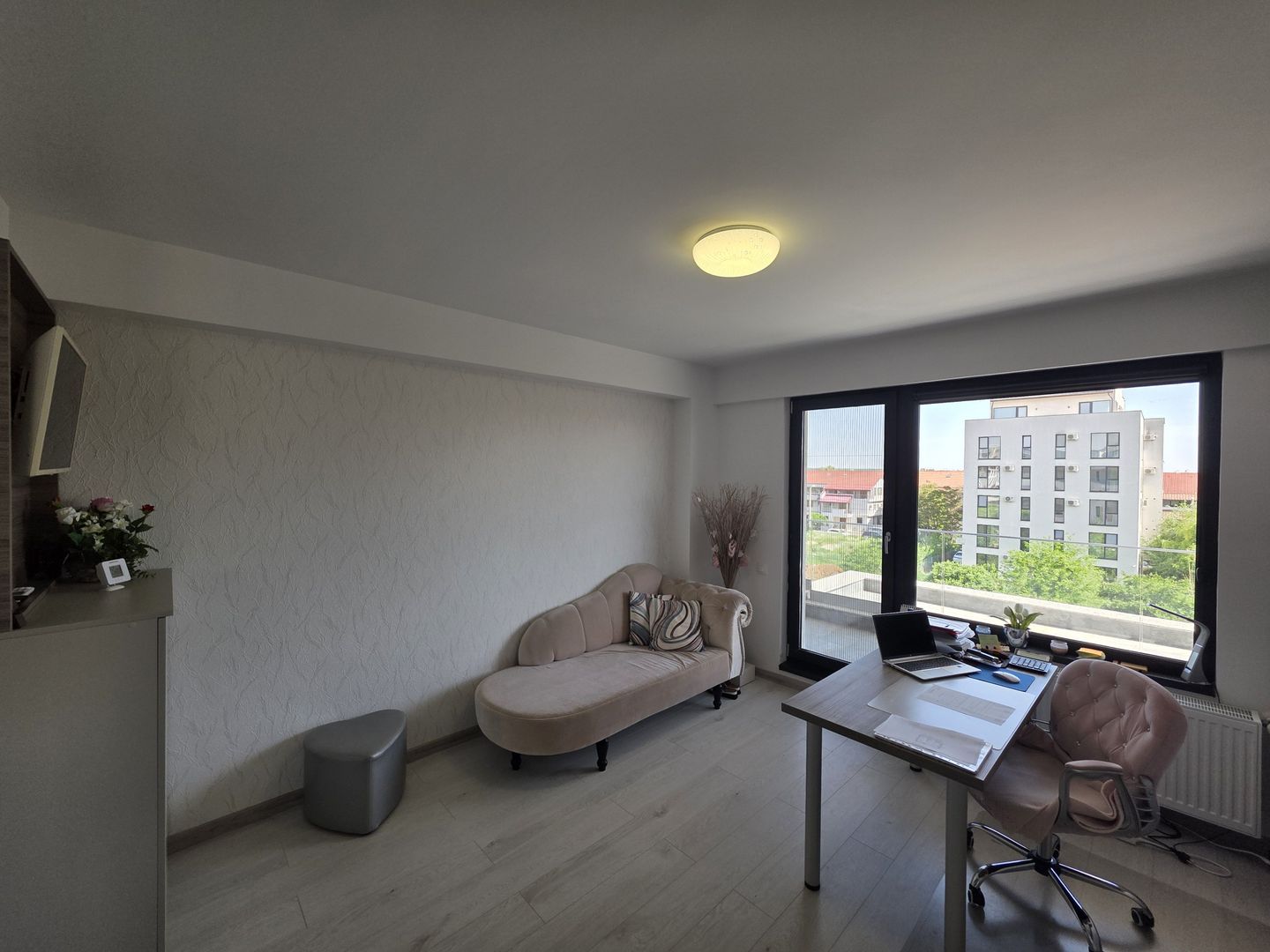 Apartament 2 camere Pipera Rond OMV Pipera Plaza ideal birou - Poză 2