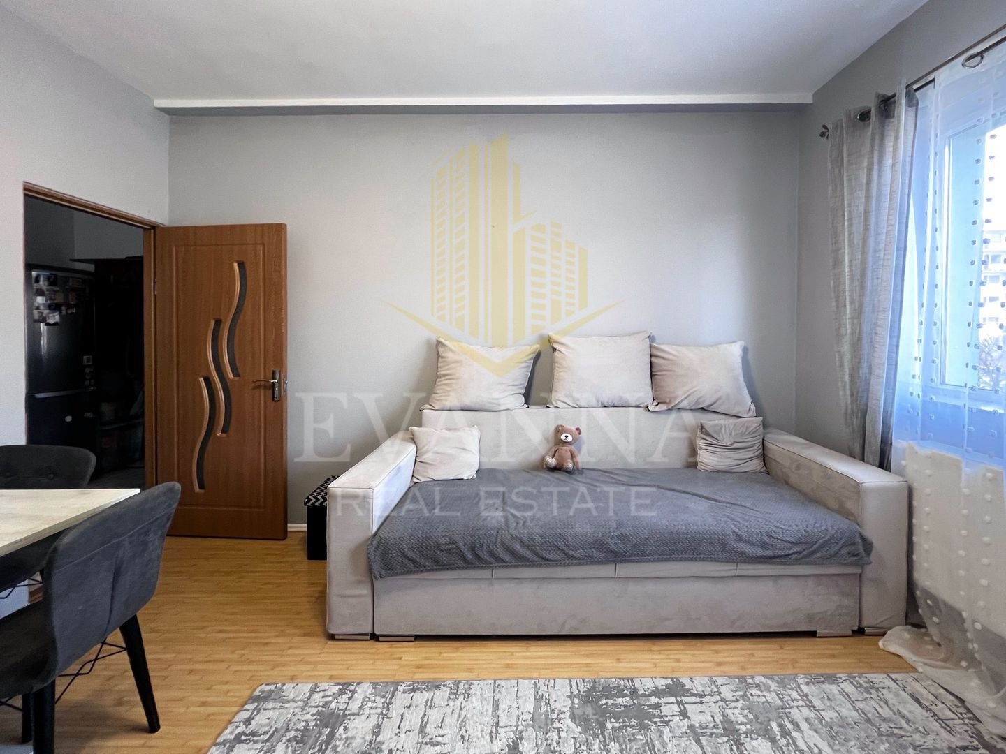 De vanzare 2 camere | etaj 1 | zona Pronto. - Poză 2