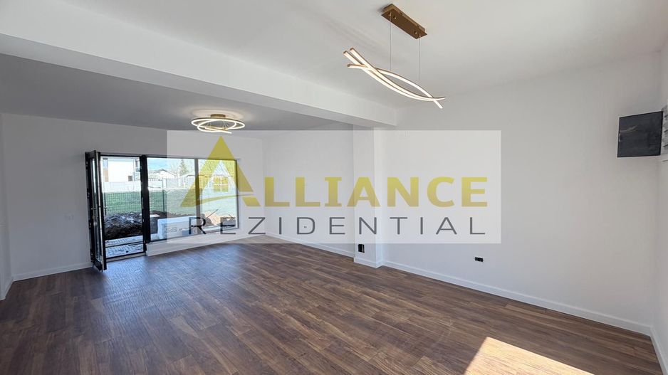 Casa Individuala - 4 camere - 3 bai - 300mp teren - Poză 12