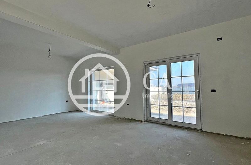 Casă de vânzare P+E cu 4 camere în zona Nufărul, Oradea - Poză 11