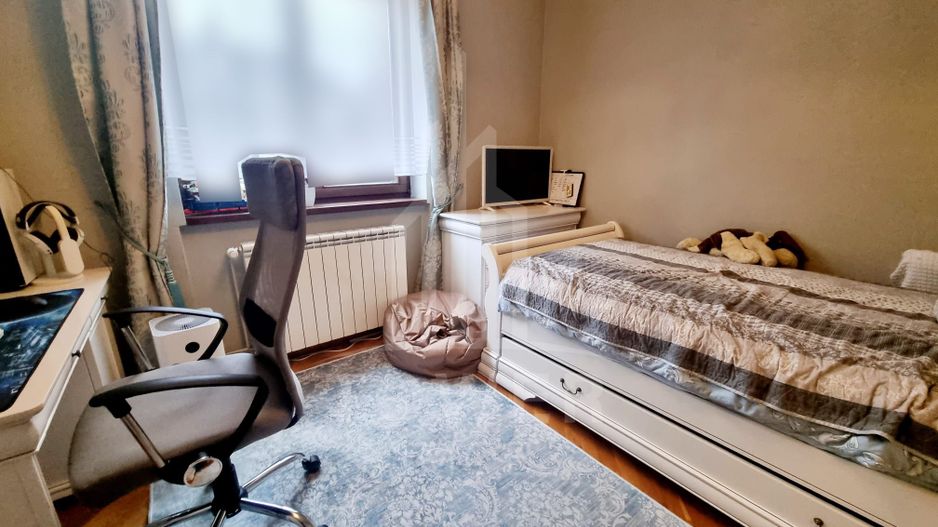 Apartament la vila de vanzare 3 camere | Zona Centrala | 100 mp utili - Poză 9
