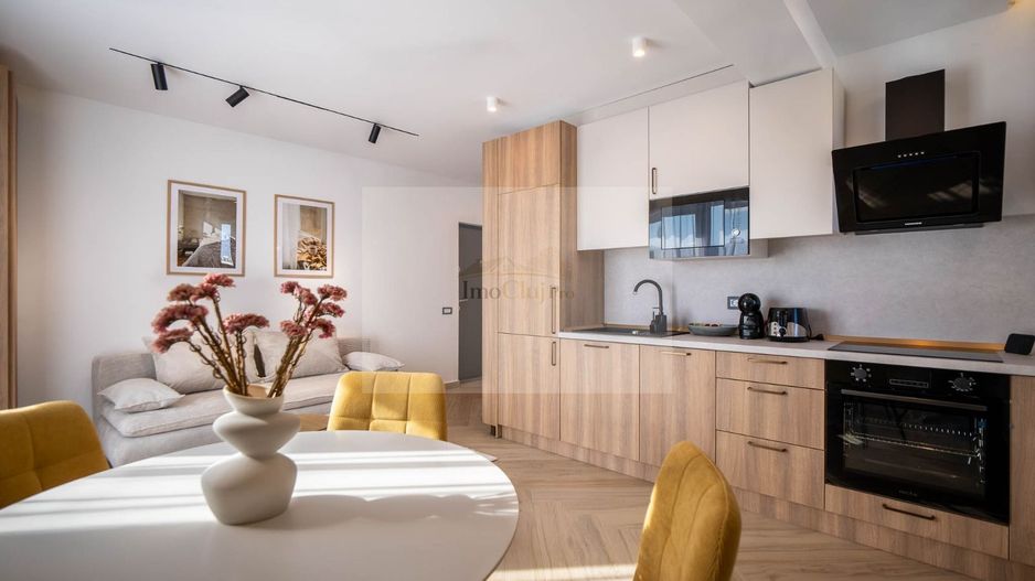 Penthouse LUX cu terasă 150 mp & jacuzzi | Iulius Mall – FSEGA - Poză 4