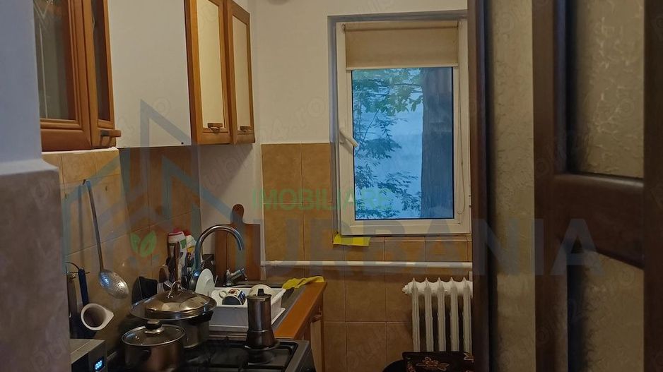 Apartament 3 camere, Mircea cel Bătrân, Iași – parter, balcon, beci - Poză 5