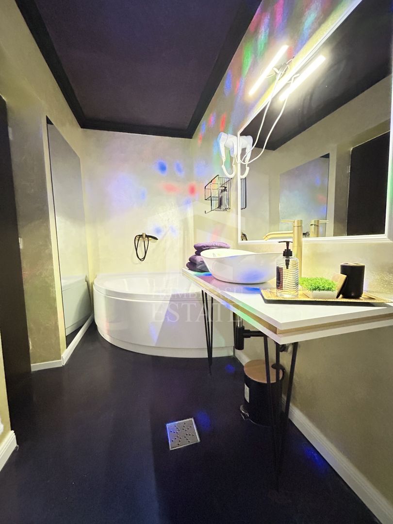 Hotel Boutique 18+ (adults only) + Casa P+1 --- teren 501mp --- str D4 - Poză 4