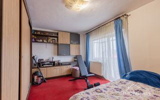 Apartament cu 3 camere de vânzare - Poză 7