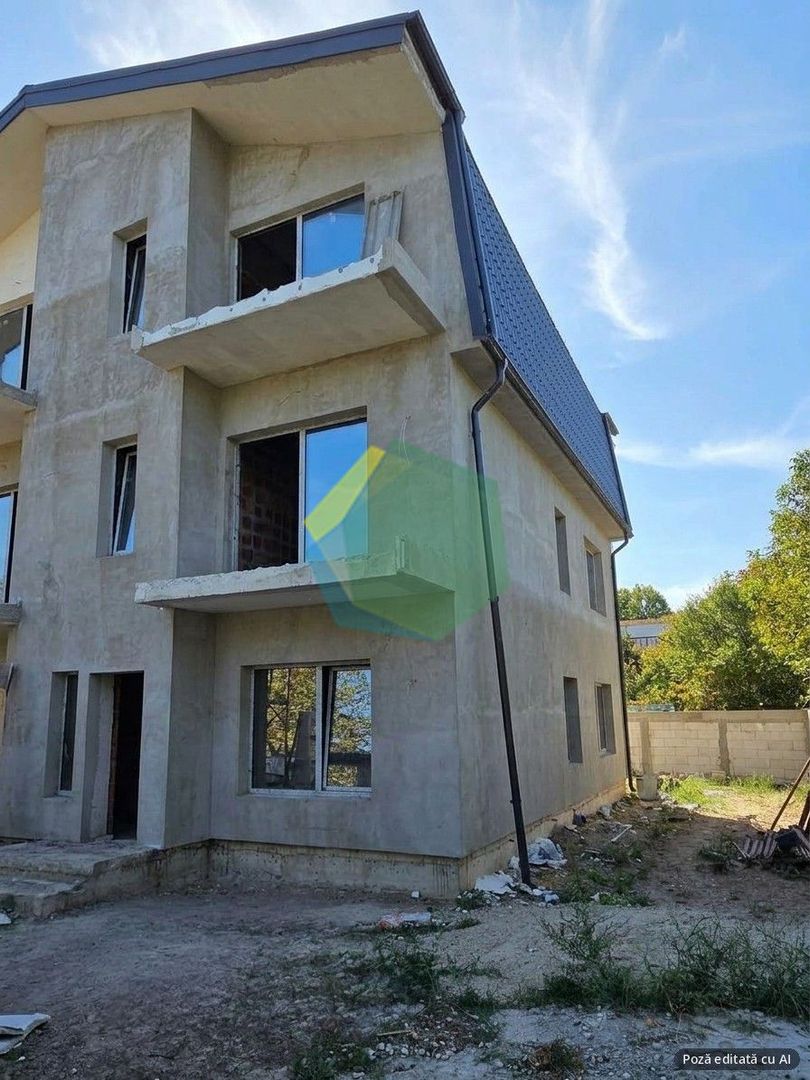 Casă 170 mp utili cu dormitor la parter, Otopeni - Poză 1