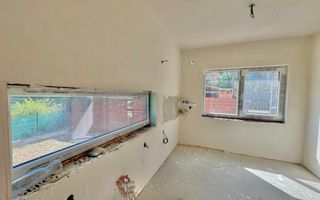 Casă de tip duplex | Stadiu semifinisat | 4 camere | Zona Câmpului - Poză 3