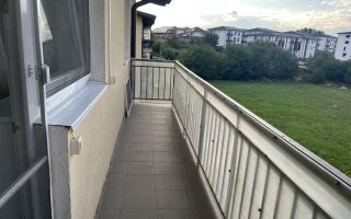 Apartament 3 camere Șelimbăr | Etaj 2, mobilat, balcon spatios, parcare inclusă - Poză 8