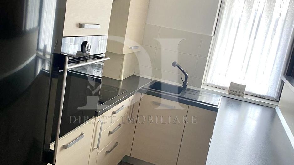 Apartament 4 camere / Pe doua nivele / Zona Eroilor - Poză 5