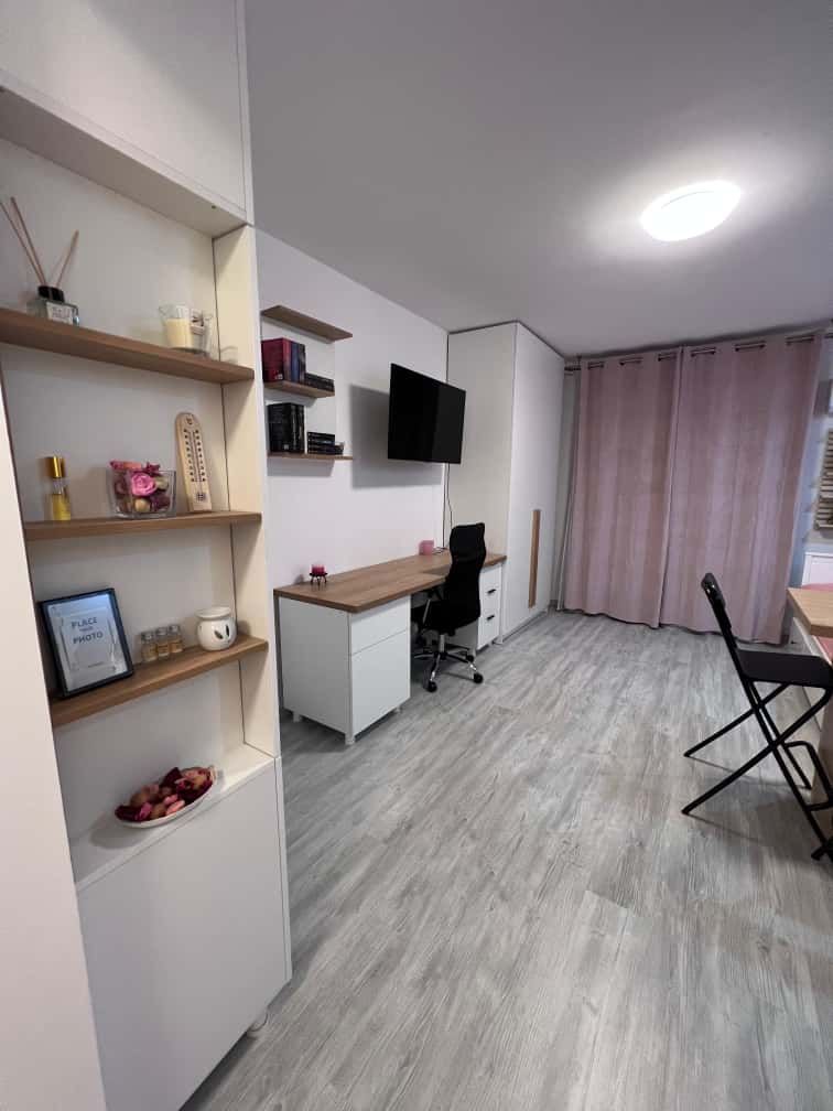 Garsonieră modernă, pet friendly etaj 1, bloc reabilitat, 1 min metrou - Poză 17