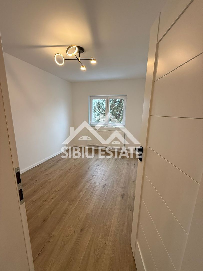 Locație excelentă! Apartament 3 camere renovat, etaj 1, Sibiu - Poză 15