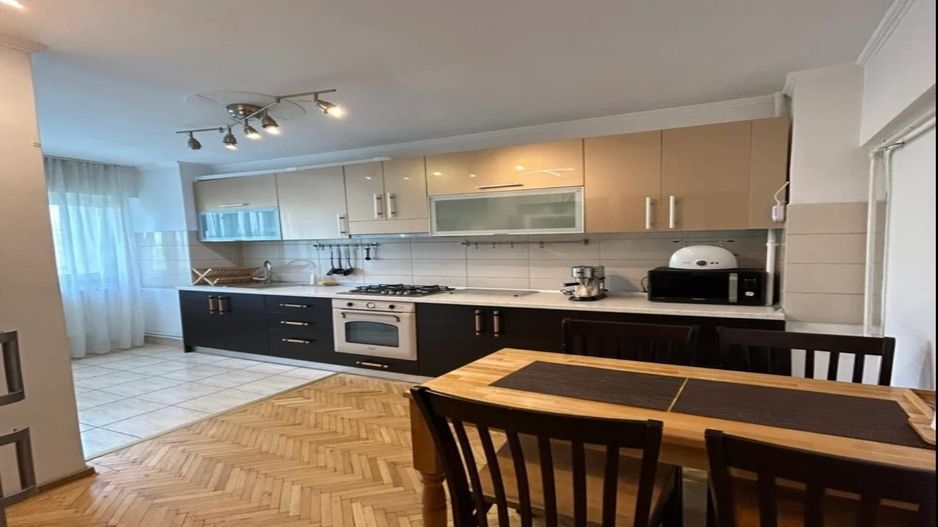 AP. 2 CAMERE PANDURI,CENTRALA PROPRIE, LOC DE PARCARE,MOBILAT MOERN - Poză 4