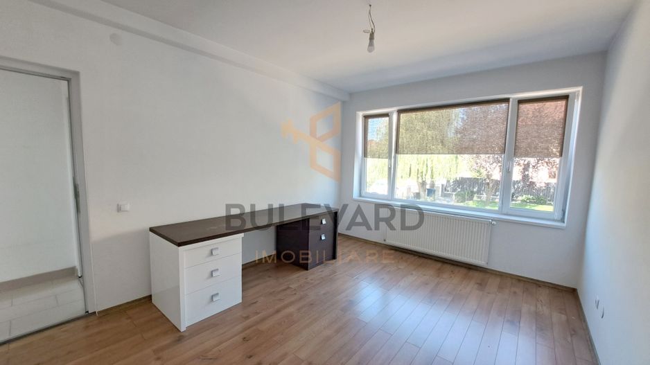 Casa tip dulplex 120 mp + 80 mp terase + garaj, zona Liceu Waldorf - Poză 17