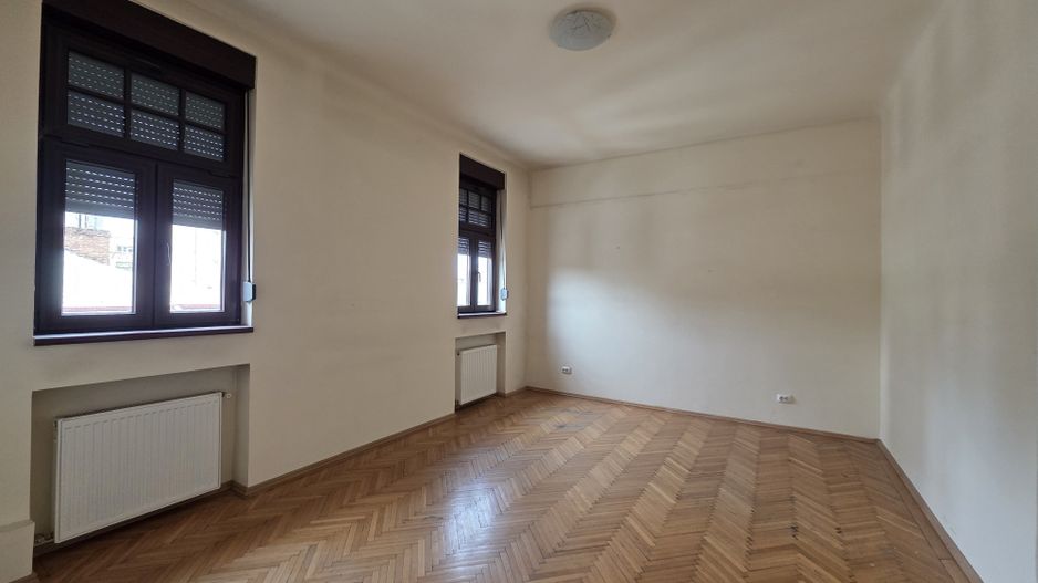 Apartament 4 camere de inchirat Armenasca Romana - Poză 41
