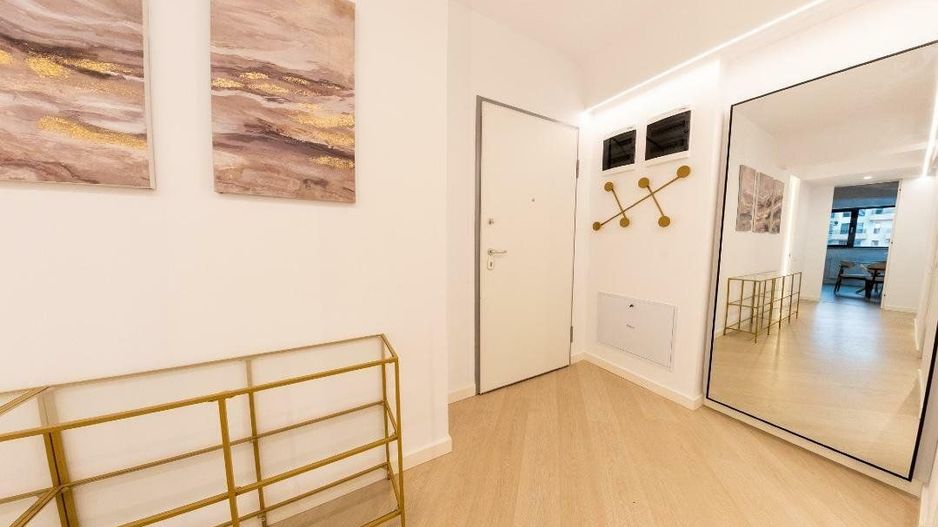 APARTAMENT 3 CAMERE SUPERB DE INCHIRIAT I PARCARE INCLUSA I CORTINA NORTH - Poză 13