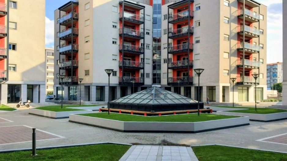 Apartament modern I Terasă 14 mp si parcare I Torontalului - Poză 1