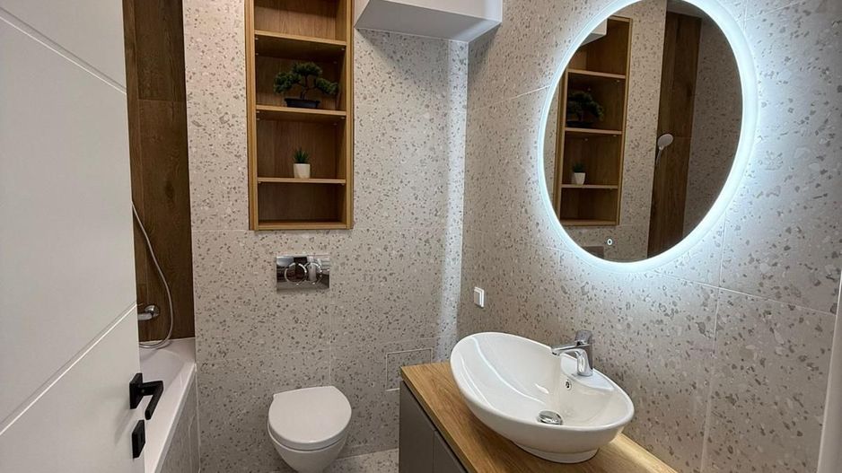 Apartament cu două camere la cheie - Poză 10