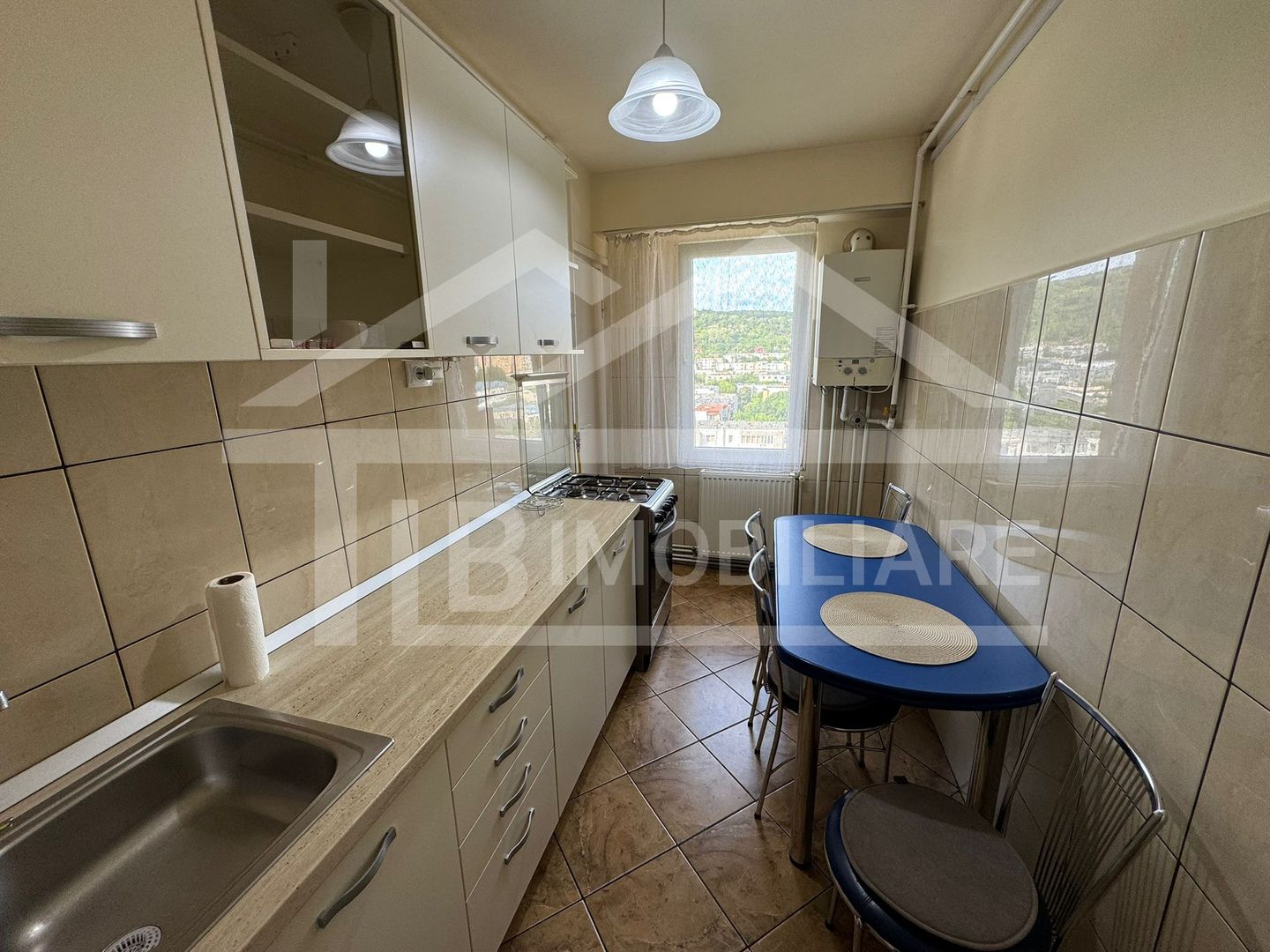Apartament cu 2 camere, decomandat, 50mp, Zona Fortuna - Poză 6