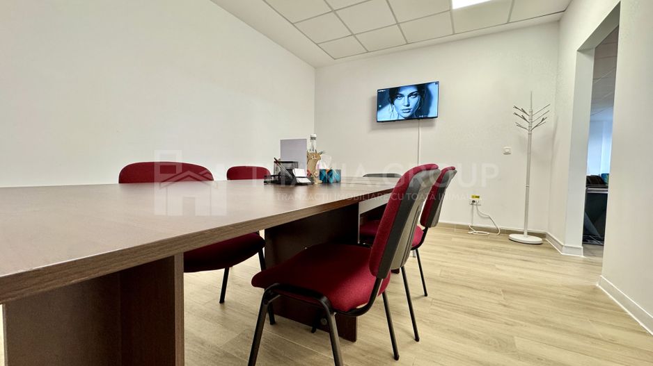 Spațiu comercial Kasper Coresi 100 mp, terasă 35mp - Poză 6