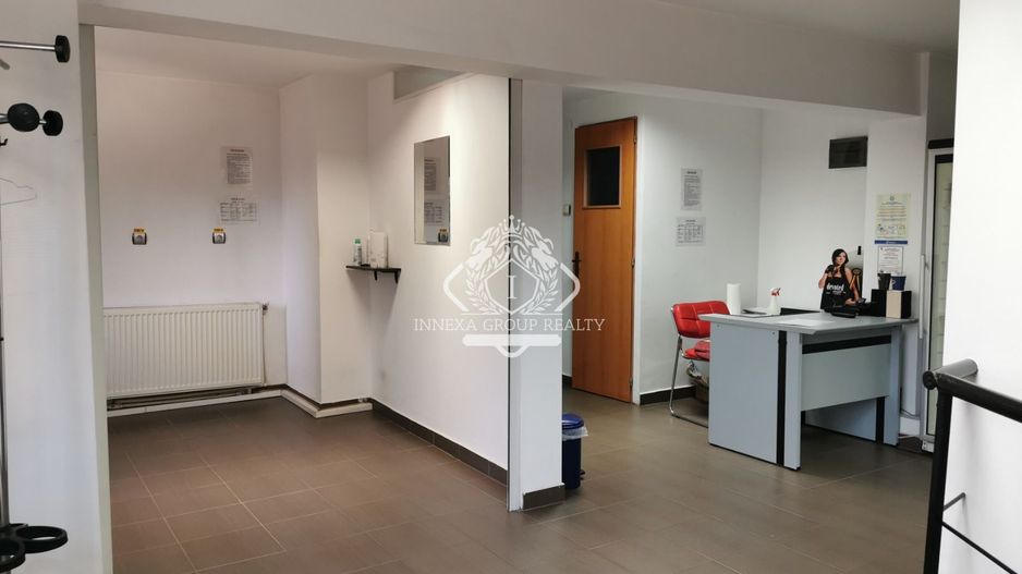 Unirii I Spatiu Comercial I 40mp I mezanin I 750 EURO + TVA - Poză 1