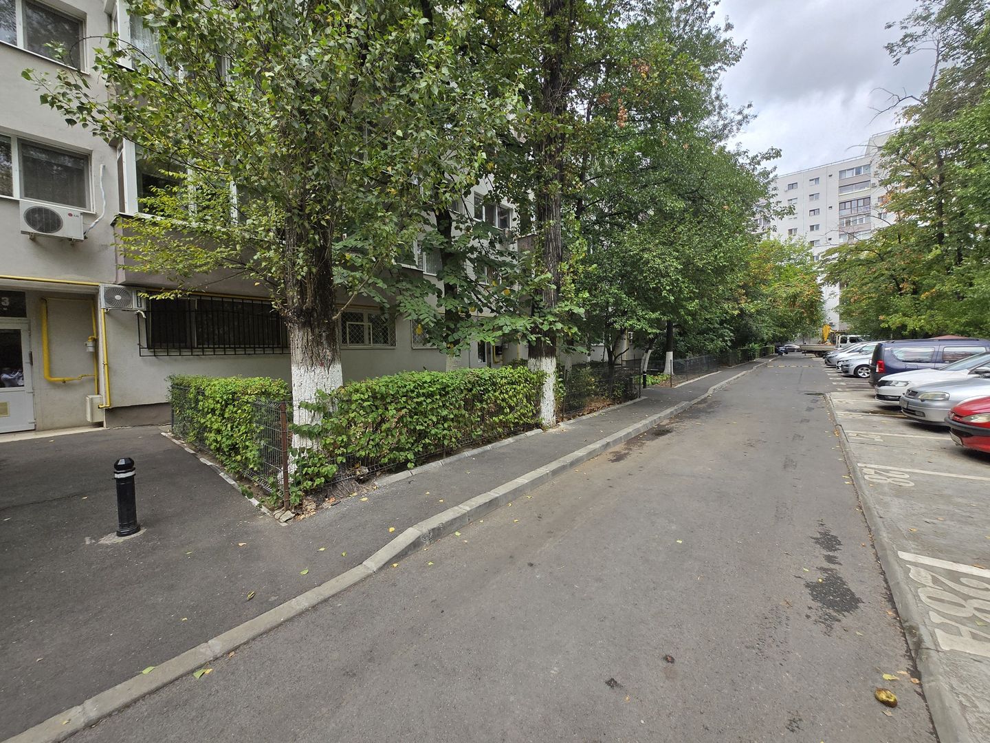 2 CAMERE ^ Plaza Romania ^ decomandat ^ baie cu geam ^ COMISION 0% ^ bloc tip P - Poză 19