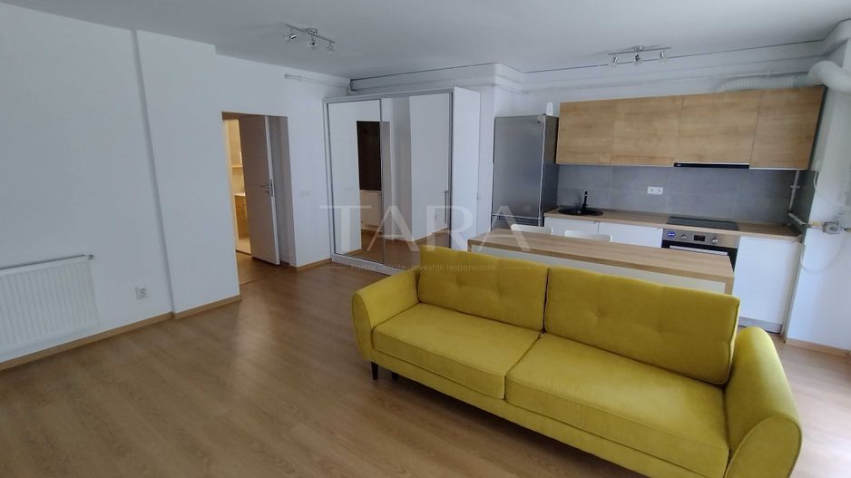 Apartament Complet Mobilat și Utilat, Terasă. - Poză 1