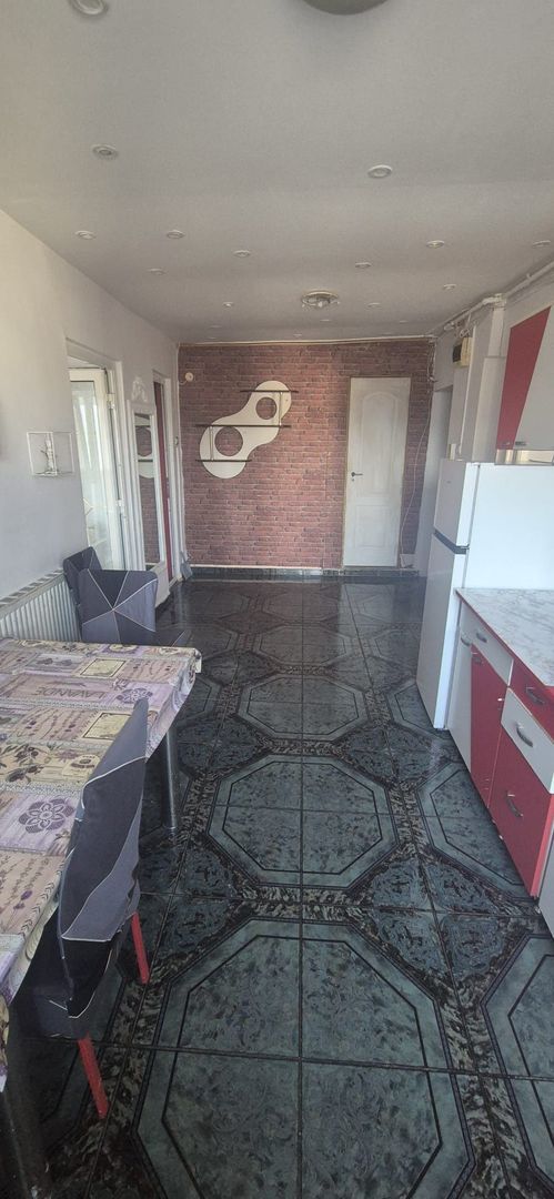 Apartament de inchiriat cu 2 camere, 55 mpu, mobilat, utilat, Sebes - Poză 4