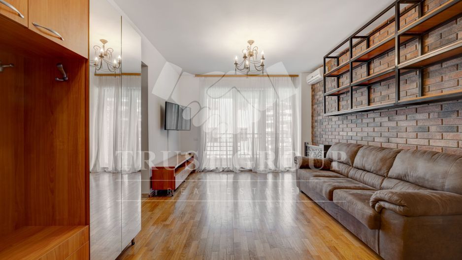 Apartament 3 camere Sisesti | Loc de parcare - Poză 1