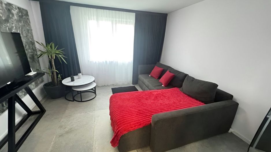 Apartament 2 camere, decomandat, Cetate,  et.3, B-dul Transilvaniei - Poză 1