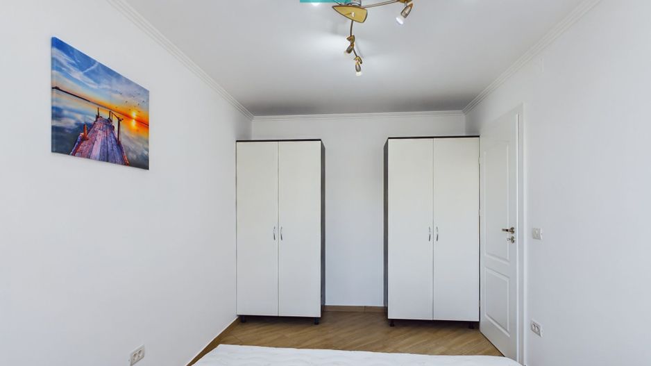 Apartament 2 camere și loc de parcare la UTA - Poză 2