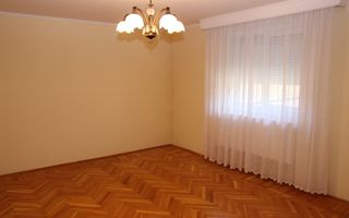 Casă / Vilă cu 3 camere de vânzare în zona Bartolomeu - Poză 114