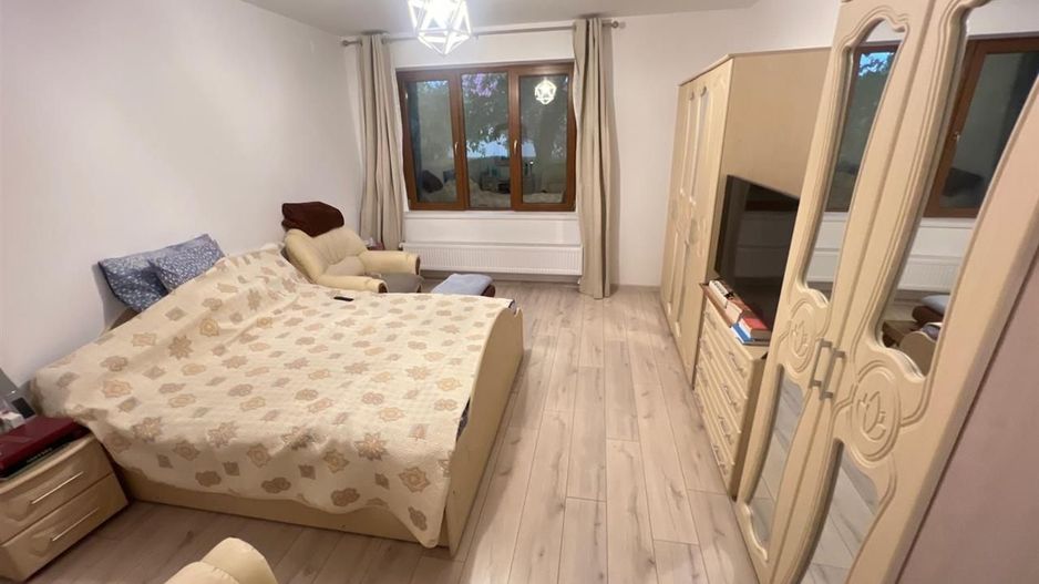 Casa P+M Su 268 mp 2 fronturi stradale - Poză 22