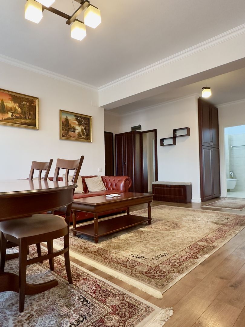 Apartament 3 camere, bloc nou, centrala proprie, parcare subterana inclusa. - Poză 1