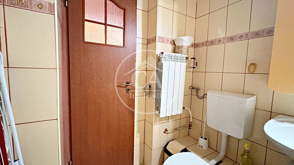 Apartament cu 3 camere de închiriat în zona Rogerius, Oradea - Poză 13