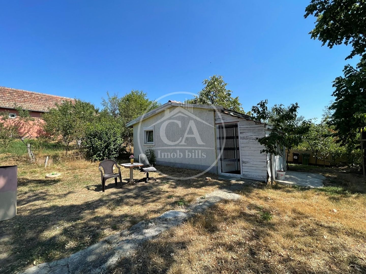 Casa de vanzare cu 2 camere in zona Sintelec, Bihor. - Poză 9