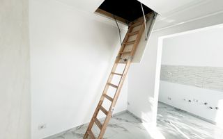 De vanzare apartament 2 camere, zona Est Clinic. - Poză 6